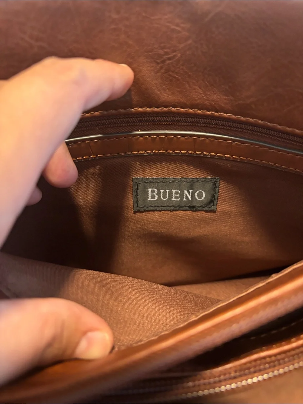 Bueno shoulder tote